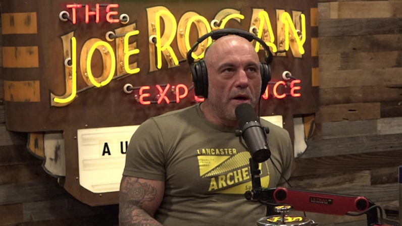 does joe rogan smoke weed