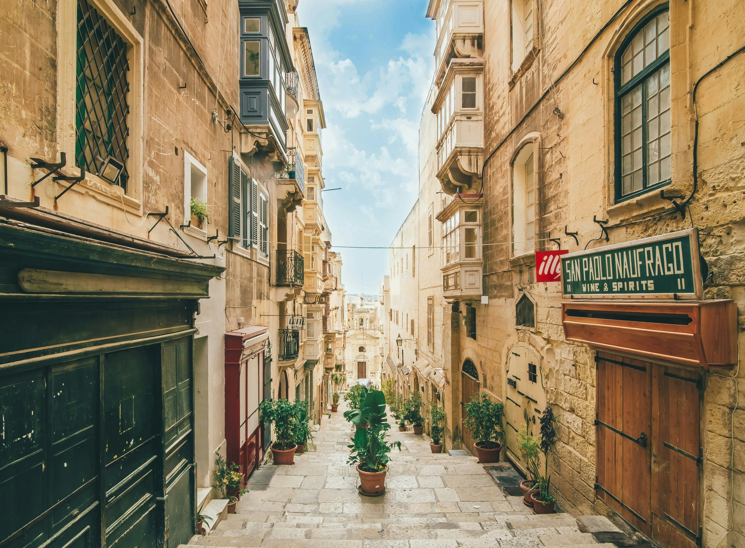 Buy Weed in Malta