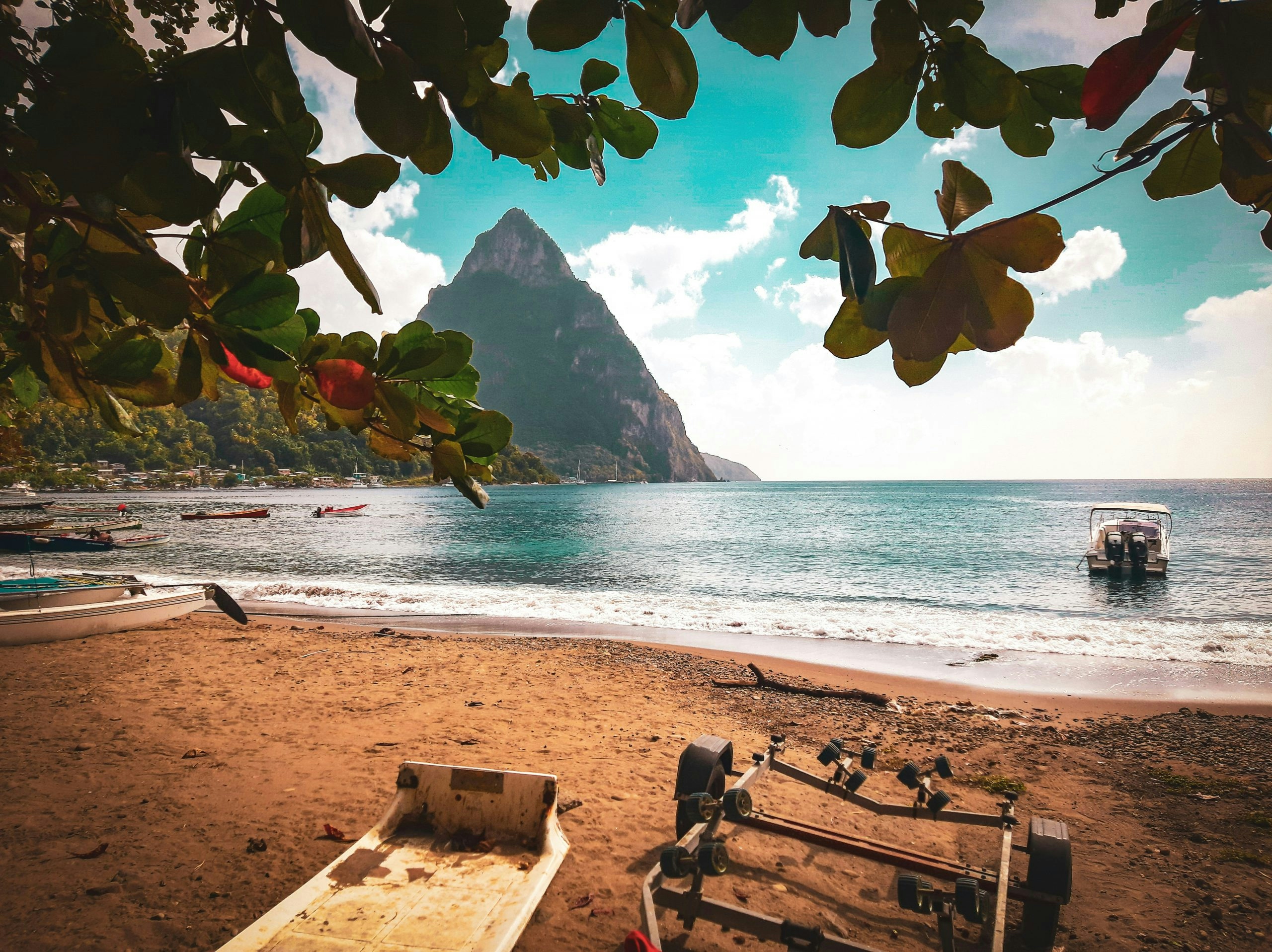 How to Buy Weed in St. Lucia