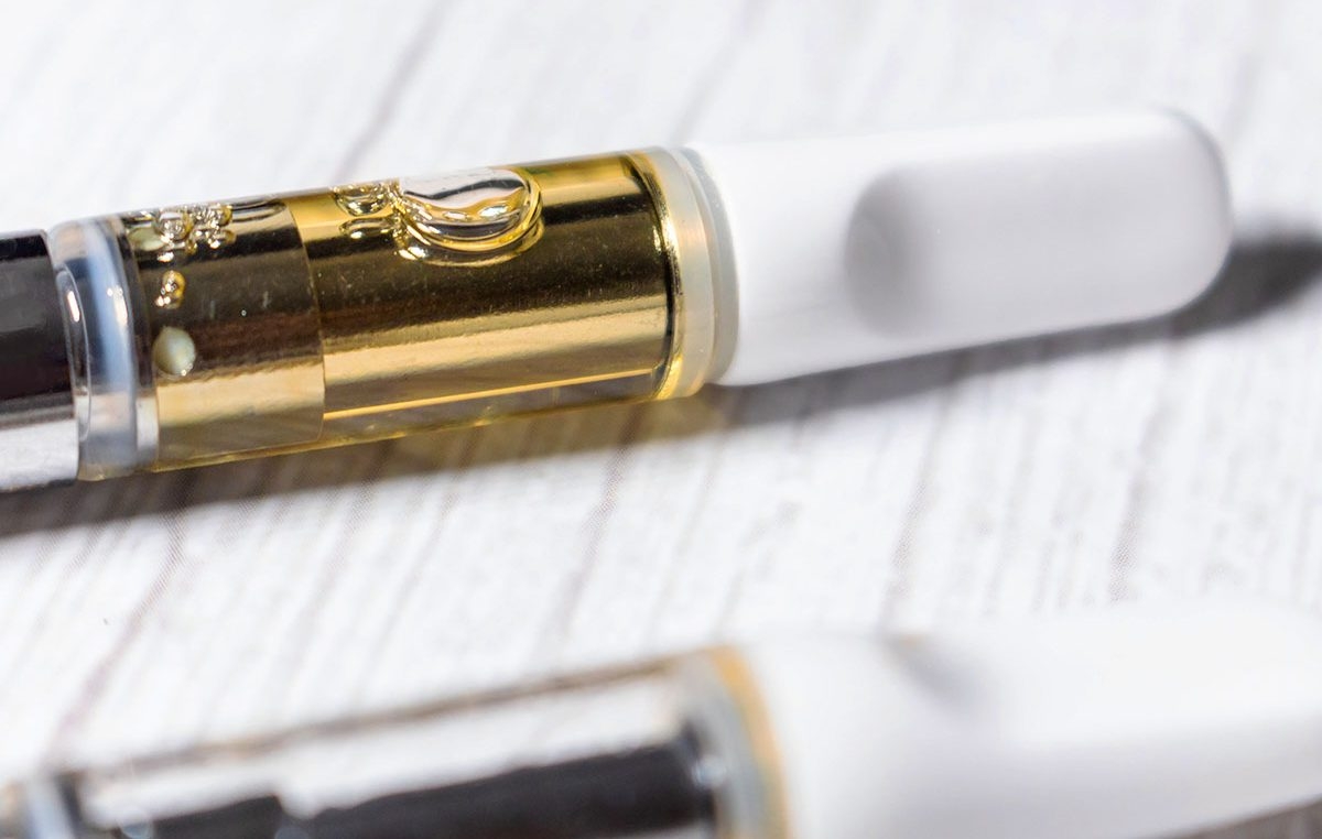 live resin vs distillate cart