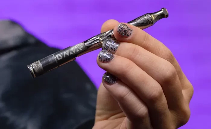 Dry Herb Vape vs Carts 6 Major Differences and How to Choose Between Them | Herb Dry Herb Vape vs Carts 6 Major Differences and How to Choose Between Them | Herb