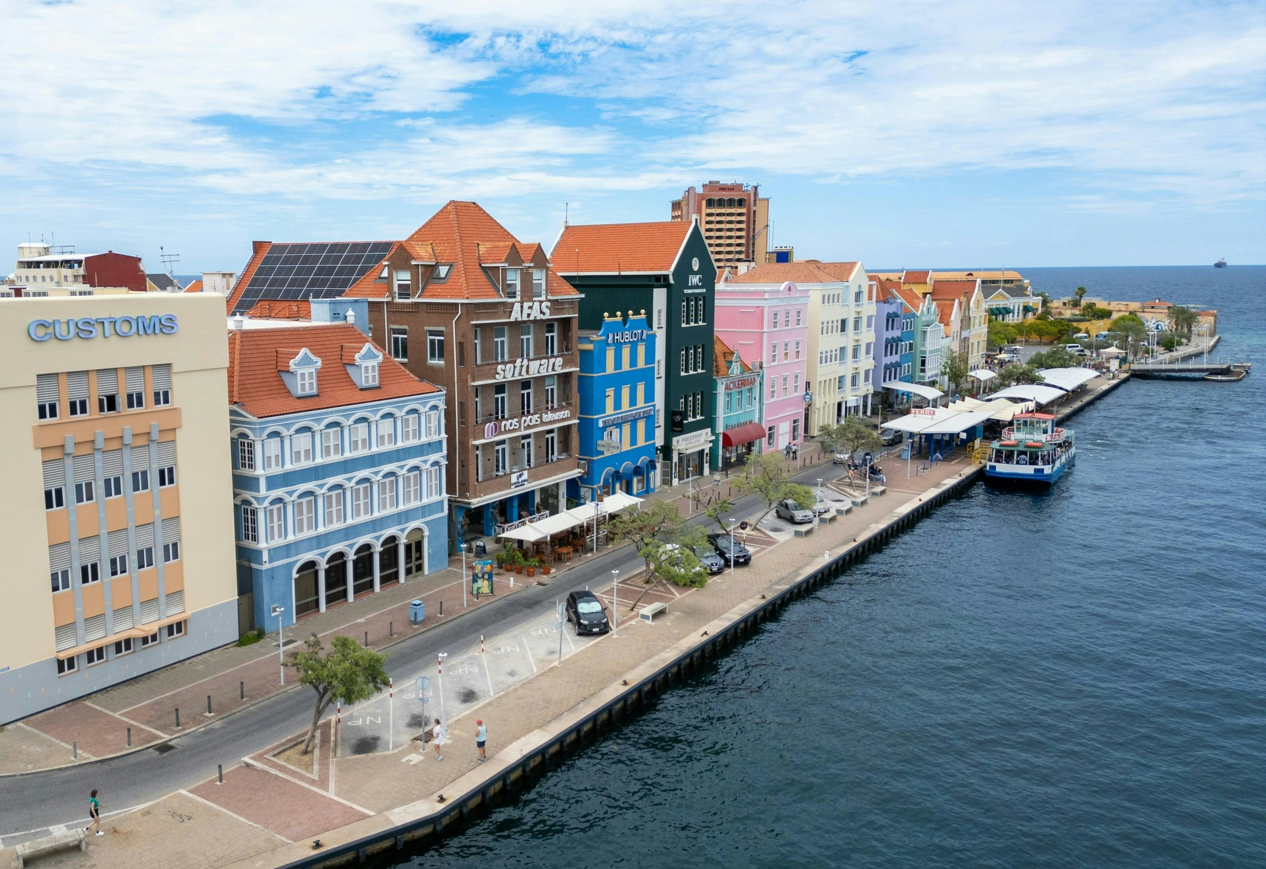 buy weed in curacao
