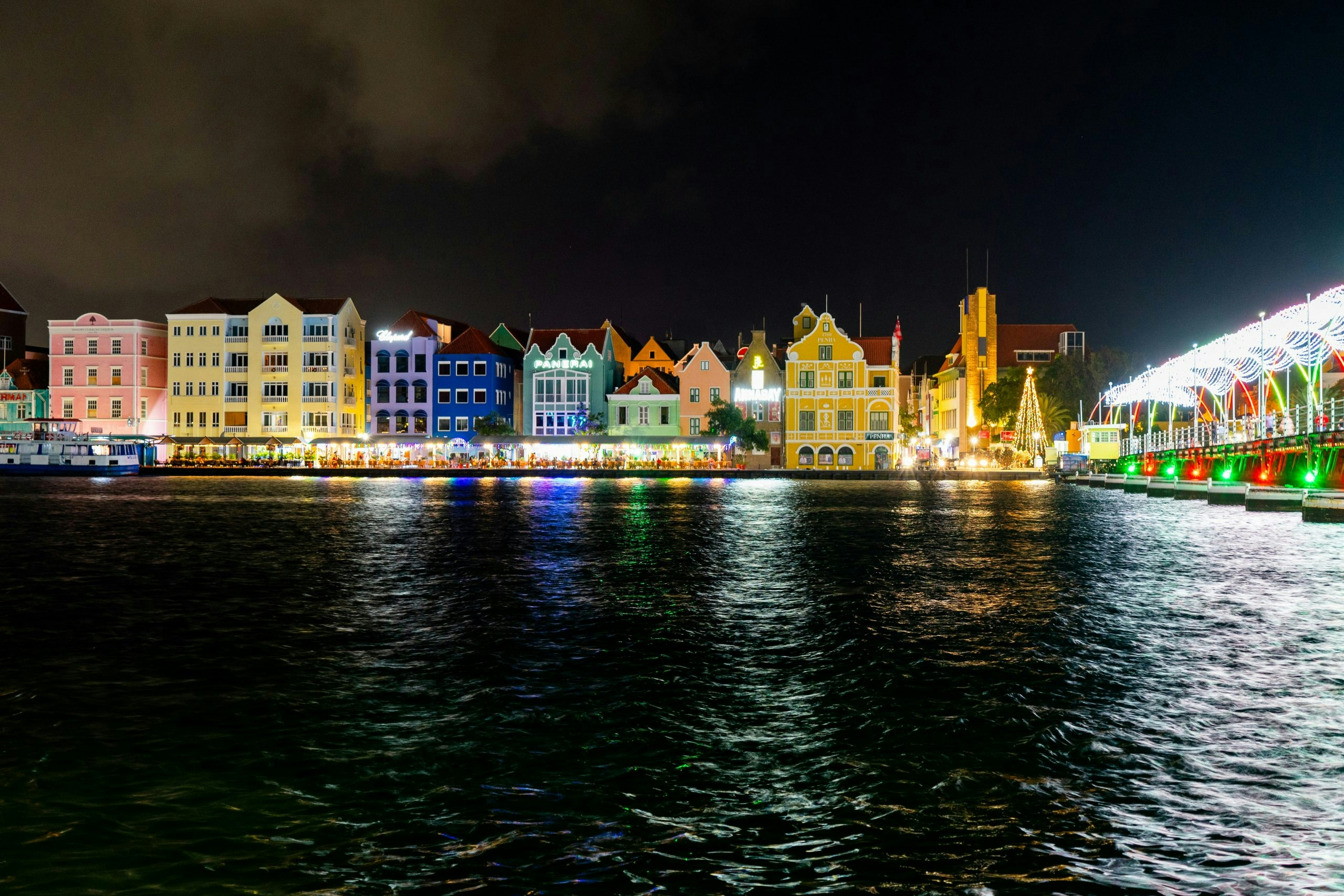 buy weed in curacao
