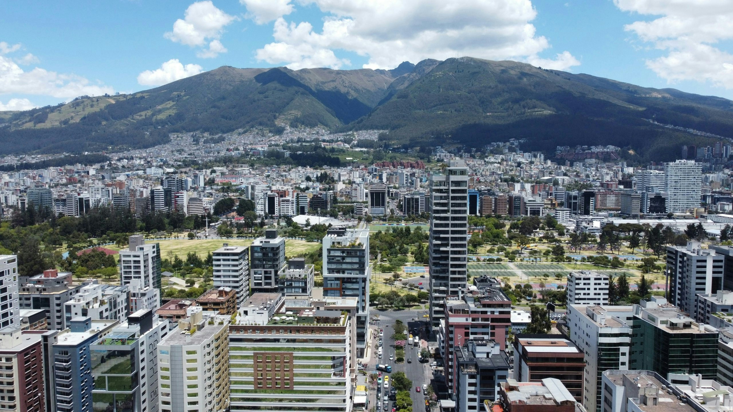 buy weed in ecuador
