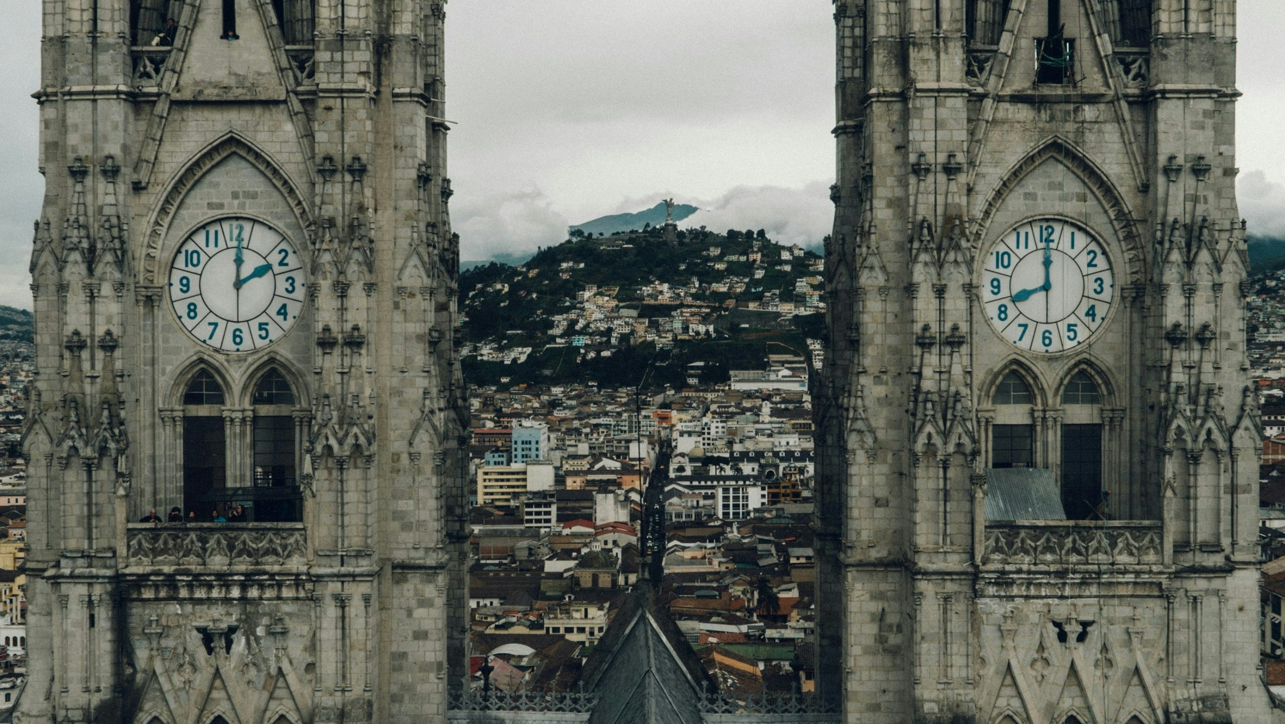 buy weed in ecuador