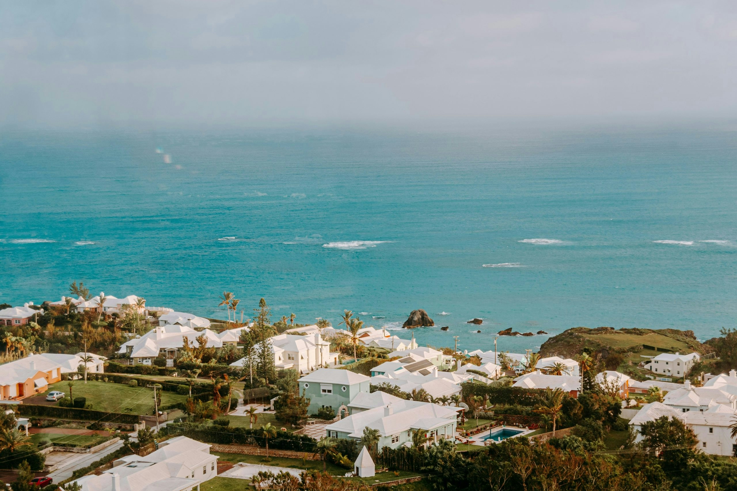 Buy Weed in Bermuda