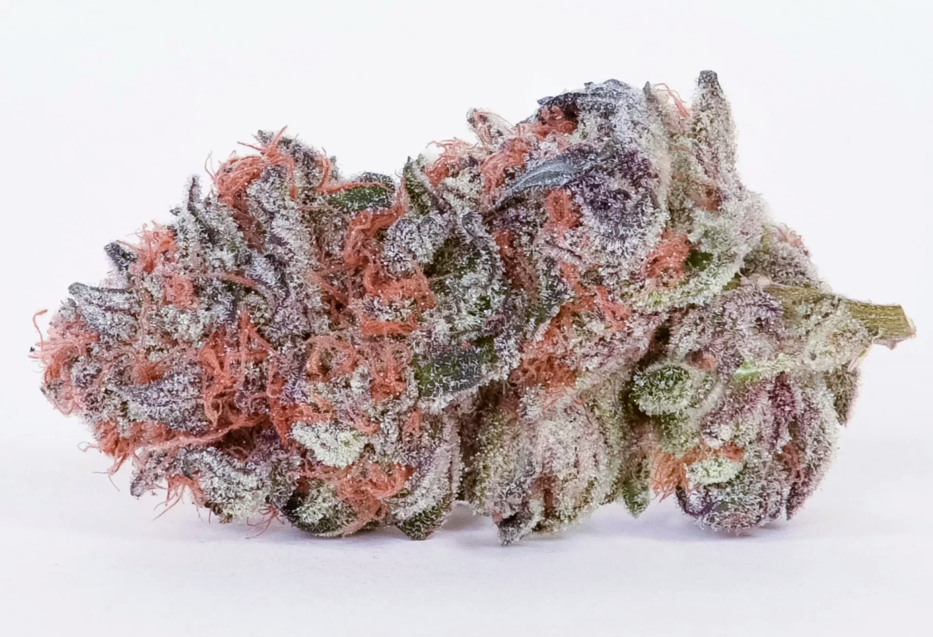 The Best High Myrcene Strains: 10 Picks for Deep Relaxation and Earthy Flavor