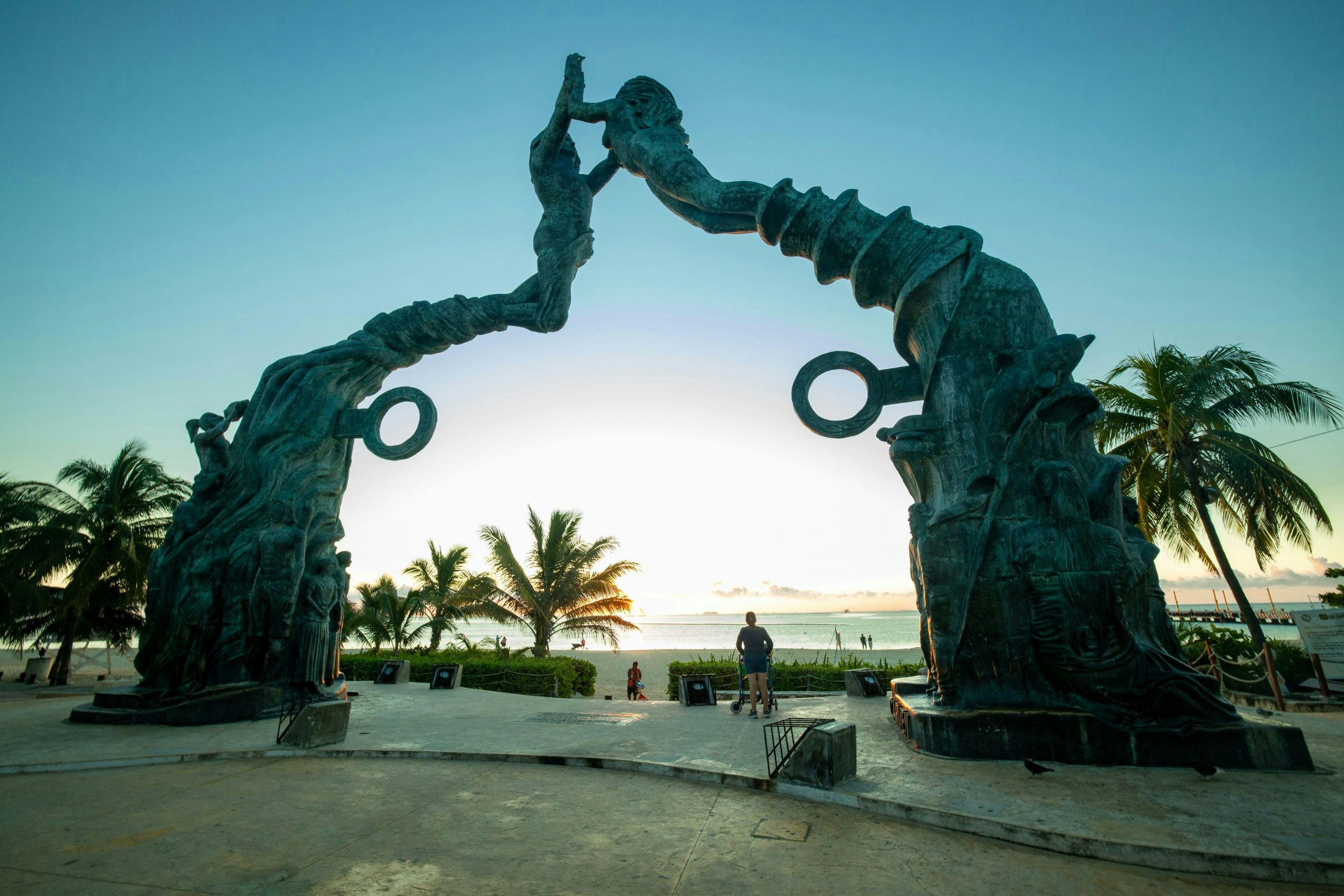 Tropical streetscape in Playa del Carmen