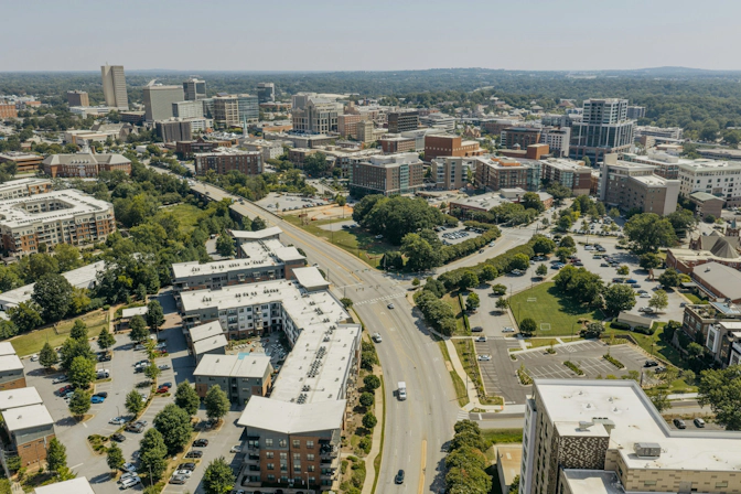 How to Buy Weed in Greenville: South Carolina’s Strict Laws and the Hemp-Shop Workaround