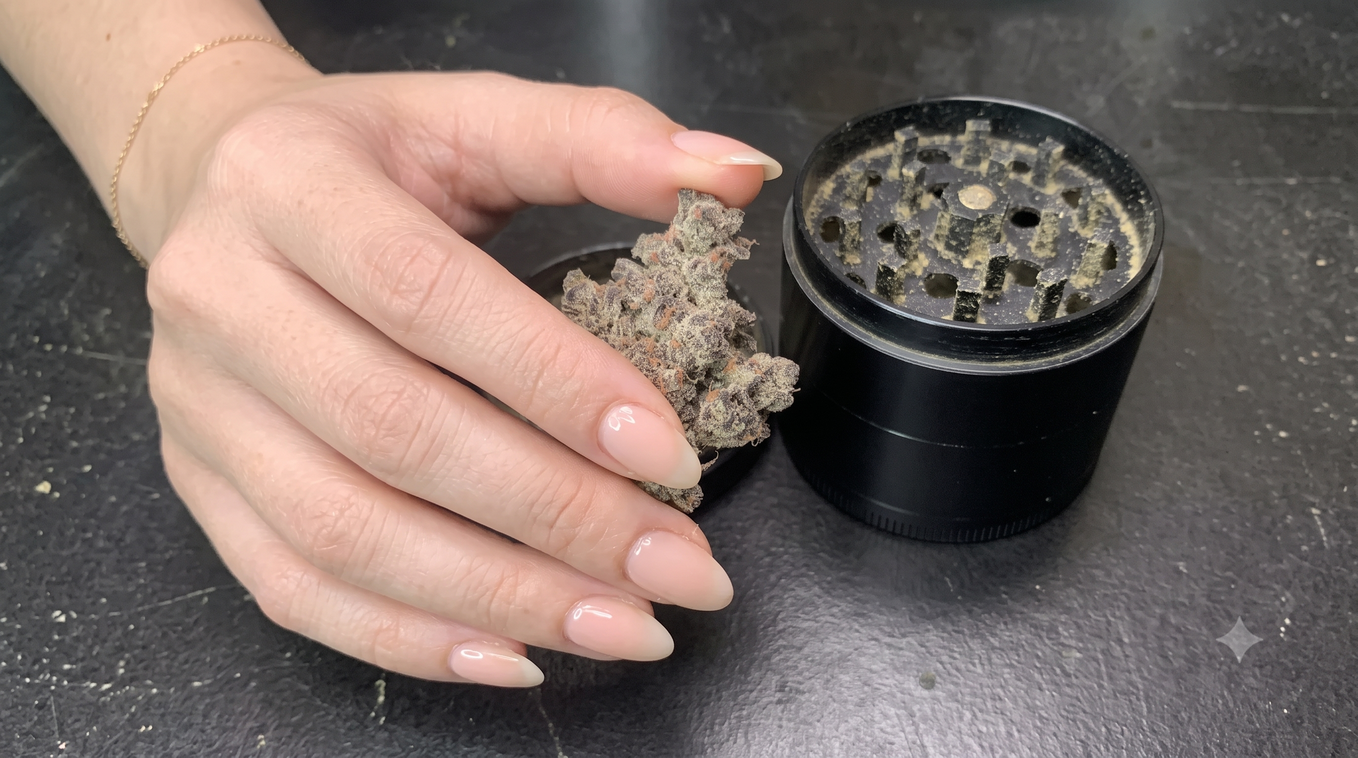 Bubba Kush Strain: Effects, Terpenes, and Everything You Need to Know