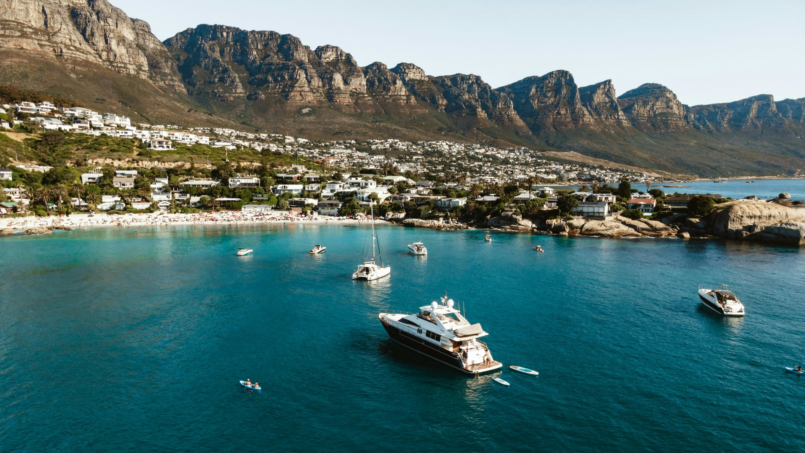 Coastal view of Cape Town featuring the Atlantic Ocean