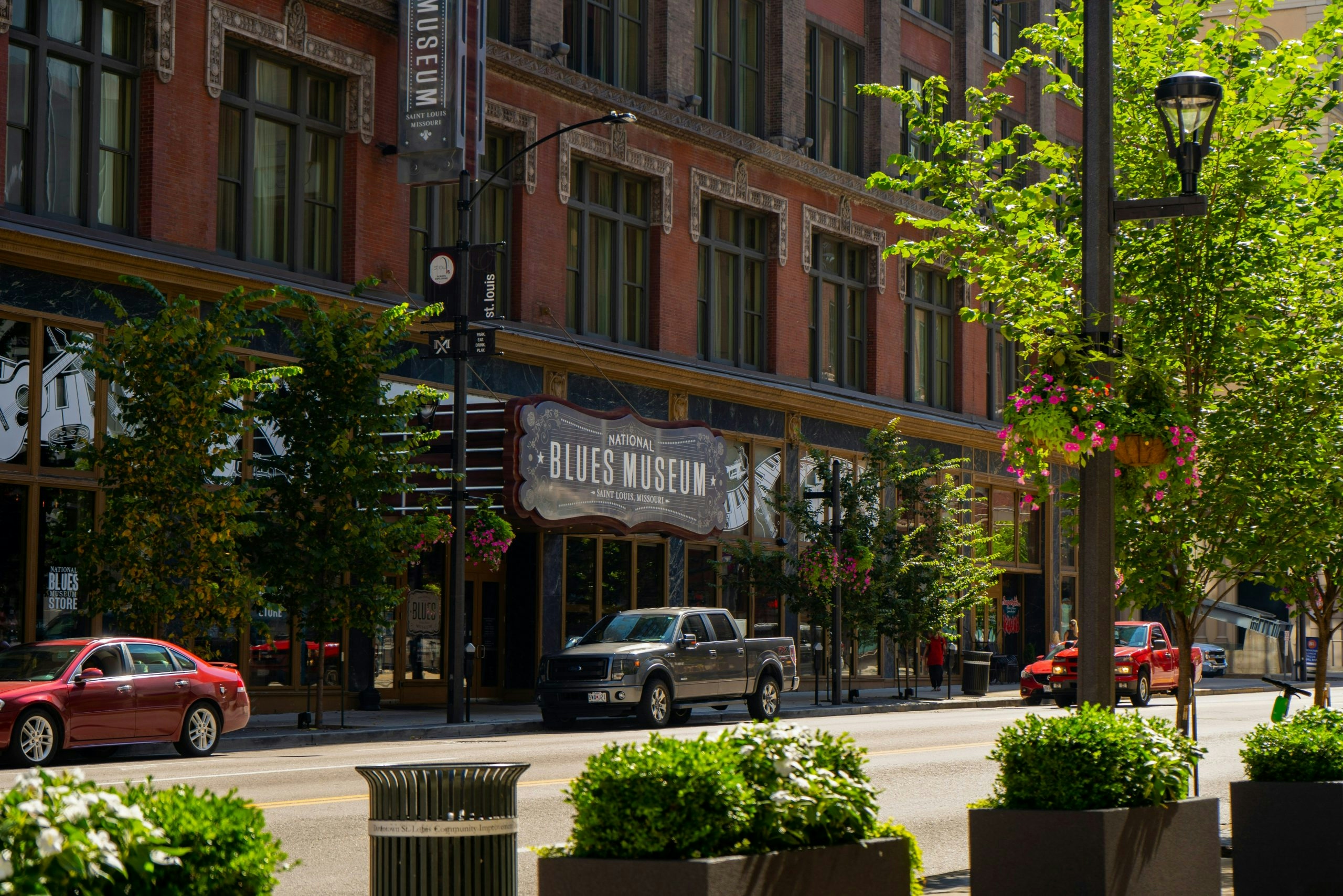 Urban street scene in St. Louis with local shops and restaurants