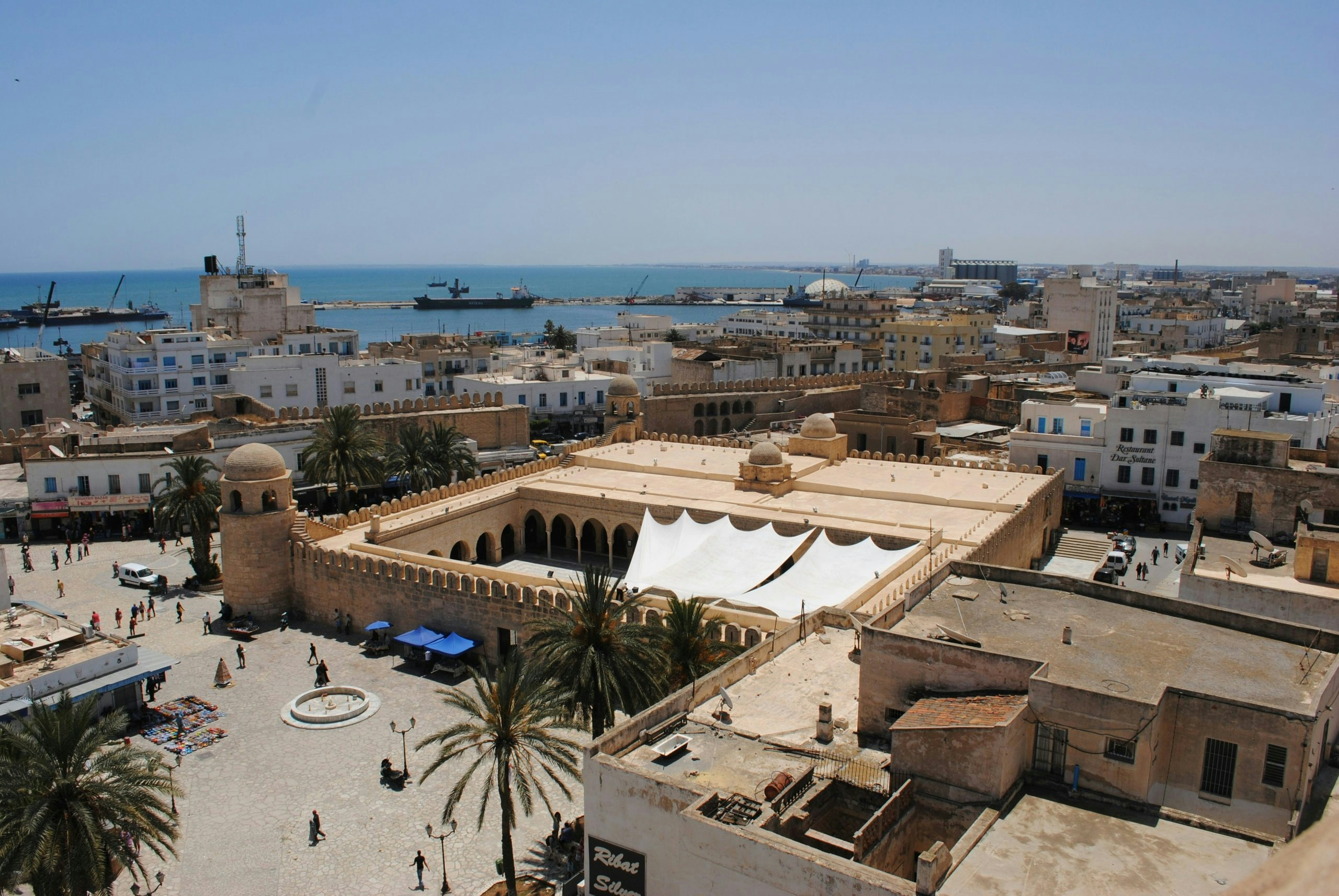 How to Buy Weed in Tunisia: Zatla Culture and Law 52 Explained