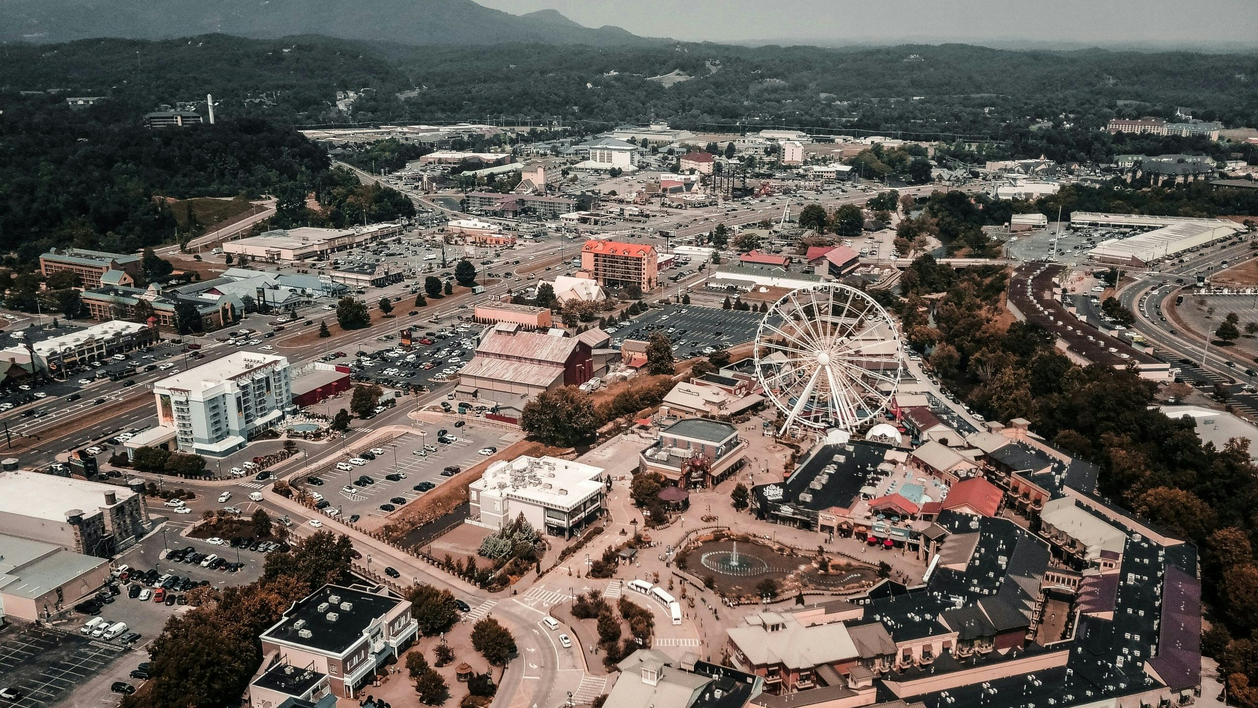 Panoramic view of Pigeon Forge, Tennessee