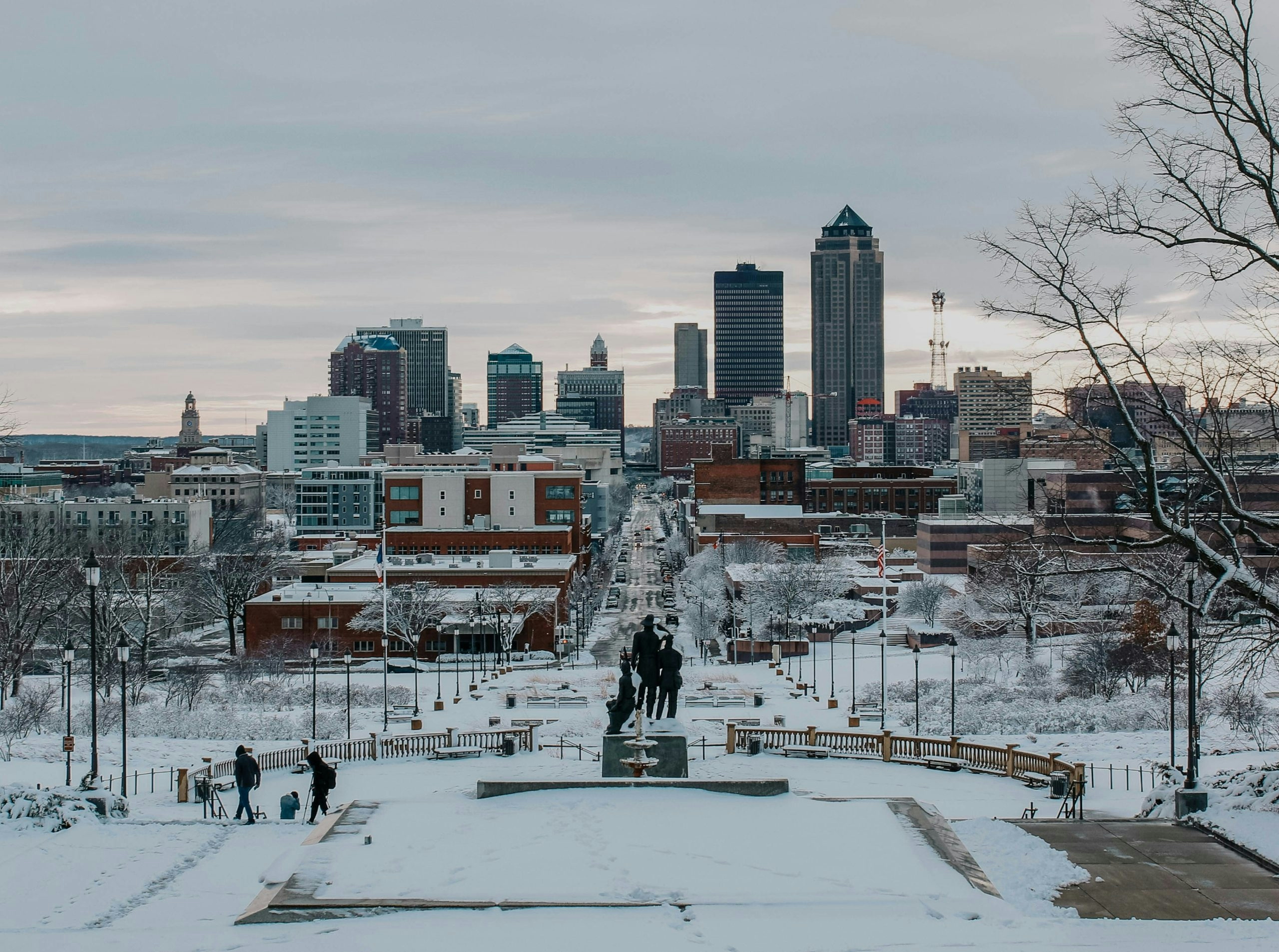 Des Moines cityscape with historic and modern architecture